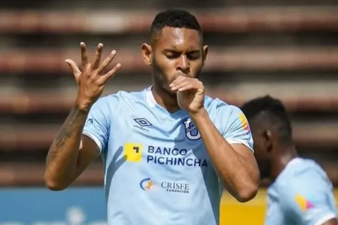 "Transferencia internacional": DT de Ismael Díaz en U Católica revela lo que todo Panamá quería saber tras la Copa Oro