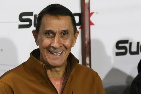 Alexandre Guimaraes tendrá un refuerzo de lujo para la vuelta. (Foto: La Nación)