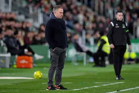 “El Barça de Hansi Flick ha desnudado al Madrid y a Mourinho”: el dardo de David Bernabéu tras siete jornadas