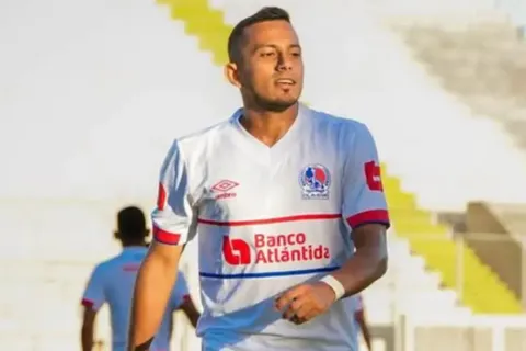 Edwin Rodríguez ya lo sabe: la decisión que sacude a Olimpia camino al bicampeonato en Honduras