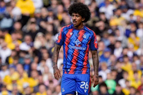 Inter sigue de cerca a Chris Richards y evalúa un posible movimiento en enero