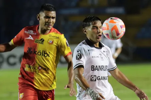 Copa Centroamericana 2023: Comunicaciones y Herediano empataron en la ida de los cuartos de final