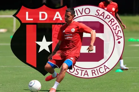 El futbolista por el que se pelean Alajuelense y Saprissa