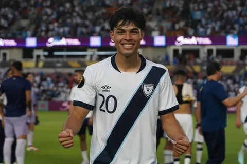 Lo reconoció la Concacaf: Olger Escobar provoca el mensaje que nadie en Guatemala vio venir