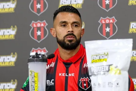 Giancarlo González explotó en contra de las críticas a Alajuelense