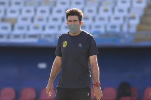 Vargas: “Vamos por ese título 13 para Real España”