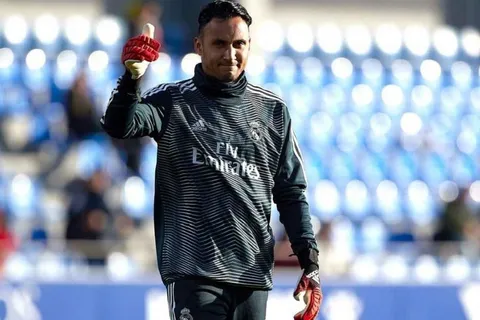 Keylor define su futuro y nadie aprueba la decisión