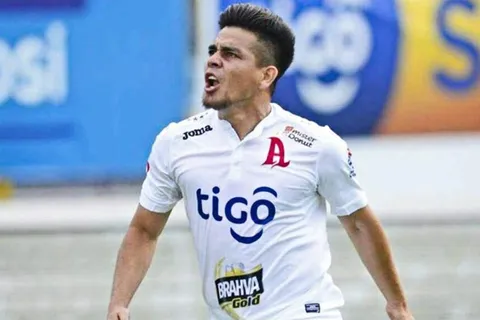 Rodolfo Zelaya escaló en la tabla de goleadores históricos del fútbol salvadoreño [VIDEO]