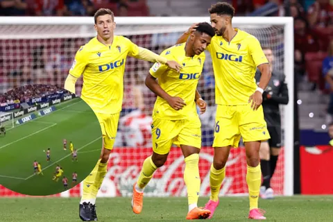 ¡Golazo! Choco Lozano rompió su sequía goleadora contra el Atlético de Madrid