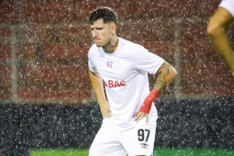 Alajuelense molesto con la decisión que se tomó.