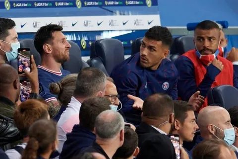 Familiar del presidente del PSG amenaza a Mauricio Pochettino por sacar a Lionel Messi