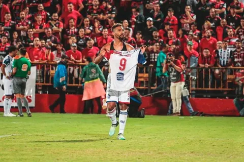 Marcel Hernández explicó su polémico festejo ante Alajuelense
