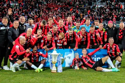 Vikingur de Pablo Punyed conquista doblete en Islandia