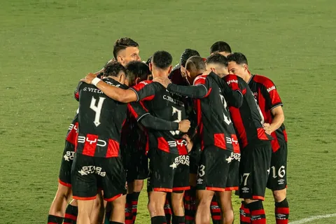 "Pensar en un finiquito": Alajuelense hace público el plan de Machillo Ramírez con una figura rojinegra que viajó a México