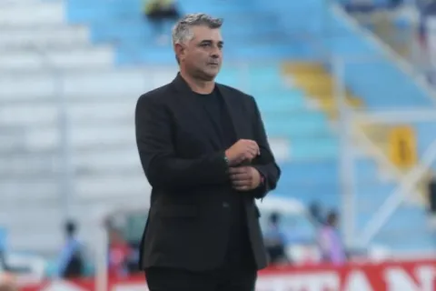 Motagua lo hace oficial: decide el futuro de Diego Vázquez como técnico del club