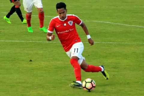 Denis Pineda debutará junto a Santa Clara en Primera División