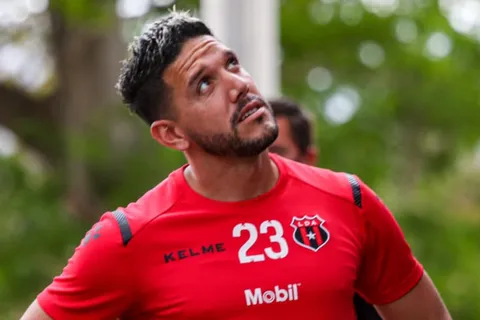 Costa Rica | Leo Moreira impulsa la identidad manuda en Alajuelense