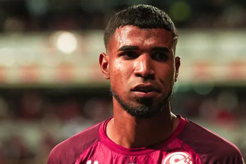 "Se aplicaron medidas": Saprissa confirma cuál es el castigo para Gerald Taylor por su gesto obsceno ante Herediano