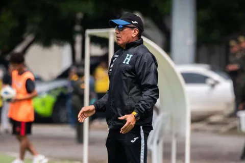 El técnico de Honduras se defiende luego de las críticas recibidas