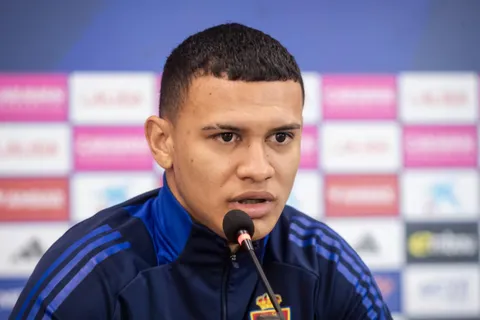 Kervin Arriaga habla por primera vez sobre su futuro y deja pista: ¿Seguirá en Zaragoza?