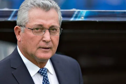 Se aleja Vucetich de la Tricolor por un motivo económico