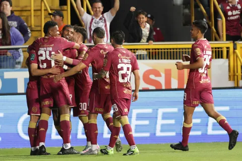 Erick Lonnis le bajó el pulgar: Saprissa define su segunda salida y ya lo quiere otro equipo de Costa Rica