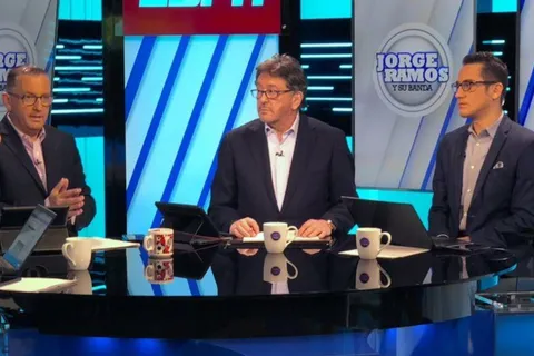 Acalorado debate en Jorge Ramos y su Banda: ¿Hexagonal o vía alterna para El Salvador?