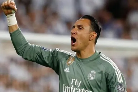 Tres grandes le ofrecen albergue a Keylor Navas
