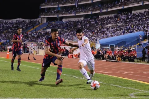 Honduras solo permitirá vacunados para los partidos de Eliminatorias Concacaf