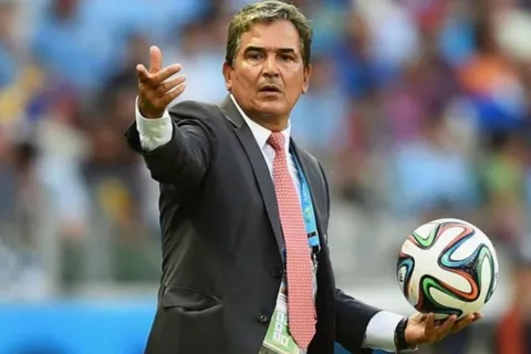 Jorge Luis Pinto: “Tenía que ser sincero con el pueblo de Costa Rica”