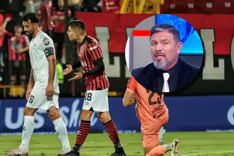 Rolando Fonseca destruyó a Alajuelense.