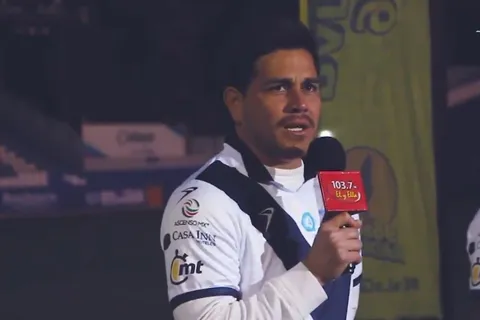 Fito Zelaya fue presentado ante la afición del Celaya