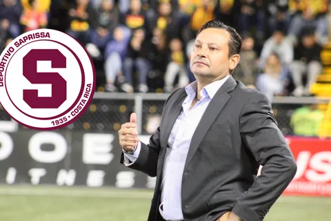 Durísimo: Jeaustin Campos lanza un dardo contra Saprissa desde Honduras