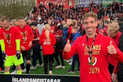Pablo Punyed se proclama campeón en Islandia