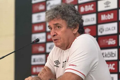machillo ramirez en conferencia de prensa-alajuelense