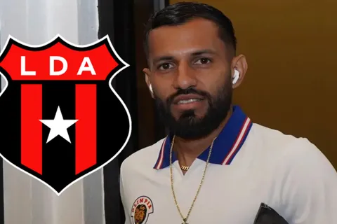 "Me metía al baño a llorar": tras no ir a Alajuelense, Jorge Álvarez cuenta su momento más duro que sacude a Olimpia