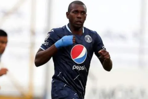 Muma Fernández acepta que Olimpia llega mejor que Motagua al Clásico