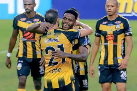 Freddy Góndola guía a Táchira a la final de la FUTVE con doblete [VIDEO]