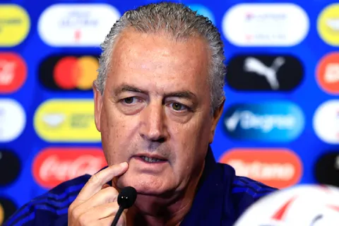 Los números que dejó Gustavo Alfaro en la Selección de Costa Rica