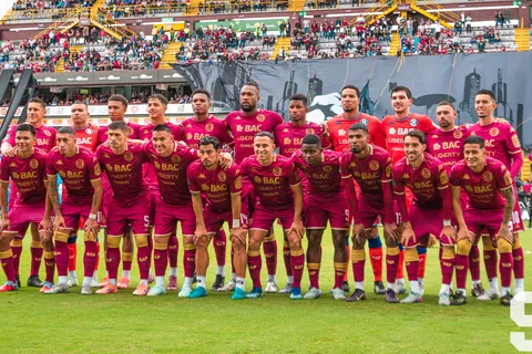 Alineación confirmada de Saprissa vs. Alajuelense para la final de ida: ¿Mariano Torres titular o suplente?