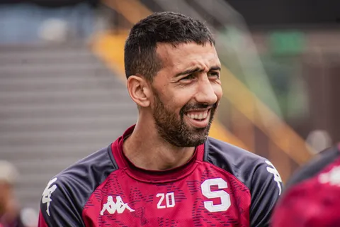 Mariano Torres adelanta lo que tanto quieren los morados.