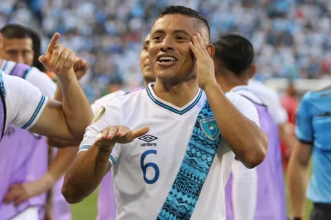 Guatemala le remontó a Guadalupe y clasificó a los cuartos de final de la Copa Oro 2023.