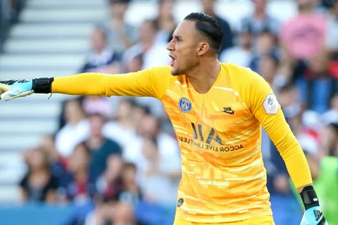 Así fue el debut de Keylor Navas en el PSG