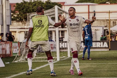 Saprissa analiza que hacer con el caso Azofeifa.