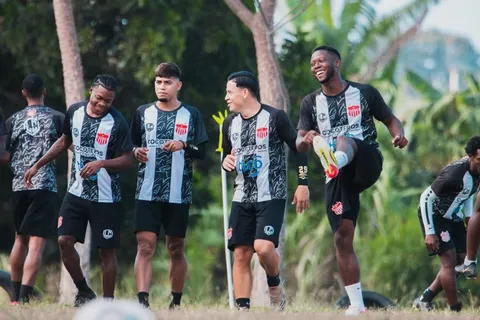 Vida podría amarrar el fichaje de un goleador extranjero