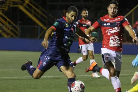 Costa Rica: Para equiparar jornadas, habrá fútbol de primera división durante el parón