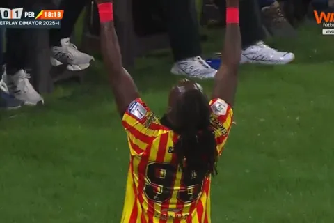 ¡Se acabó la sequía y en un clásico! Rubilio Castillo se estrena en Colombia