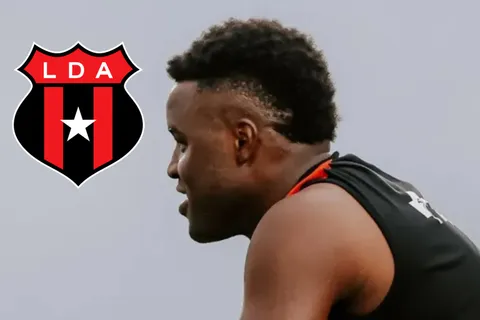 Joel Campbell recibe el mensaje que le faltaba para sentenciar su futuro en Alajuelense: "Es negativo"