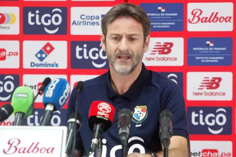 “Un técnico incongruente”: Thomas Christiansen recibe fuerte crítica luego de dar a conocer la convocatoria de Panamá para jugar ante Guatemala y El Salvador