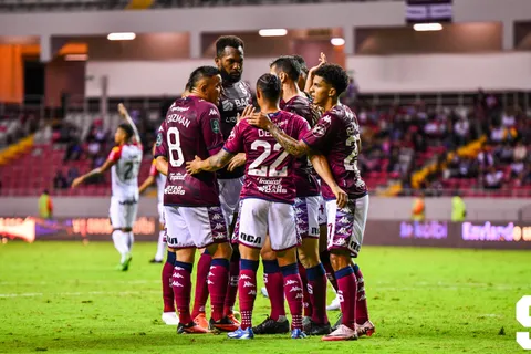 Saprissa cerca de cerrar un nuevo refuerzo.
